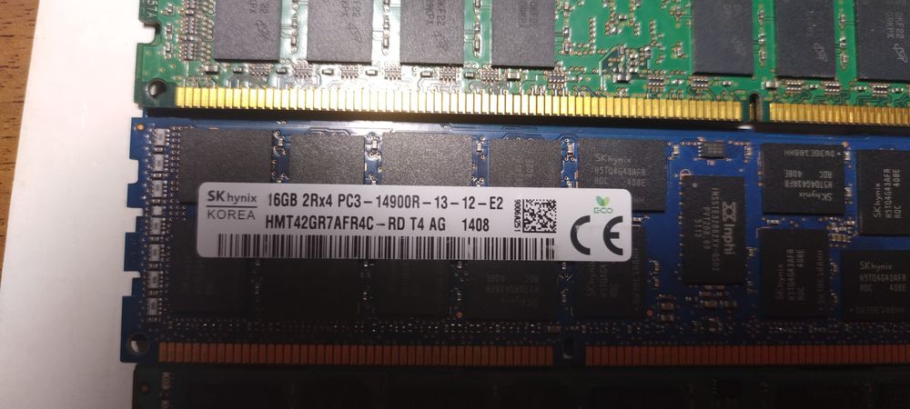 Серверна об'ємом 4гб,8гб та 16Гб  DDR3 планки