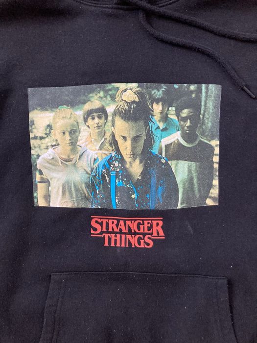 Bluza dresowa z kapturem czarna Stranger Things Pull&Bear r. XS