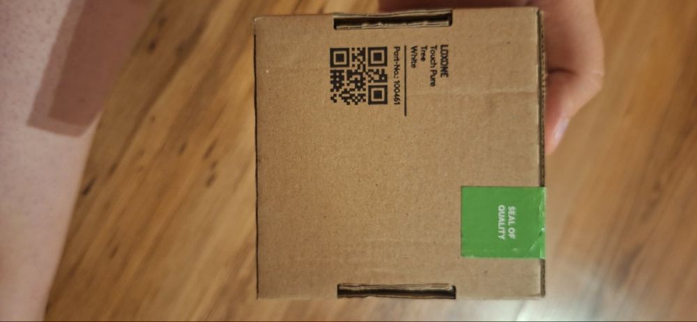 Przycisk loxone Touch Pure Classic Tree smart home