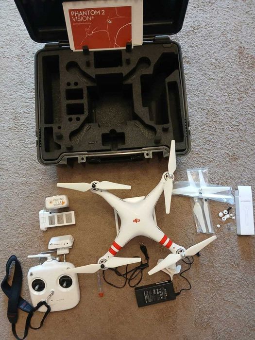 Квадрокоптер DJI Phantom 2 Vision +