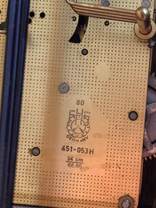 Relógio de pé Hermle original – mecanismo alemão (1980)