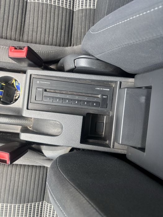 Volksvagen Touran 2.0 TDI DSG automat