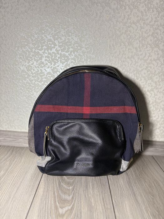 Продам женские рюкзачки