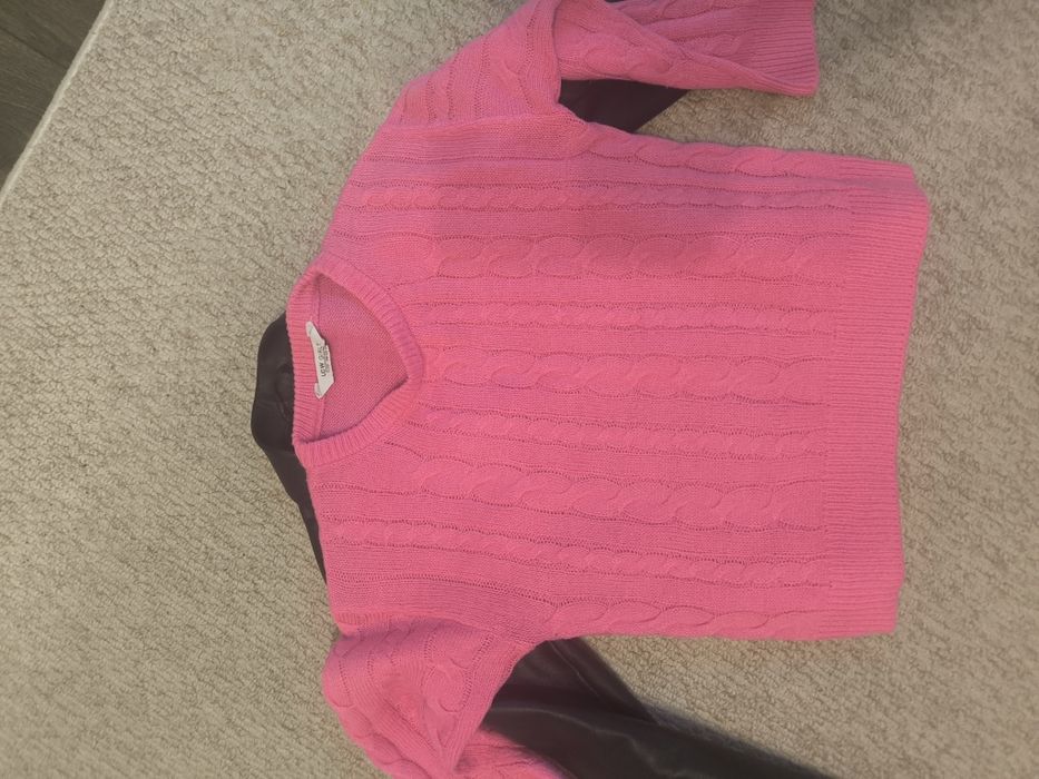 Куртка жіноча і светрик