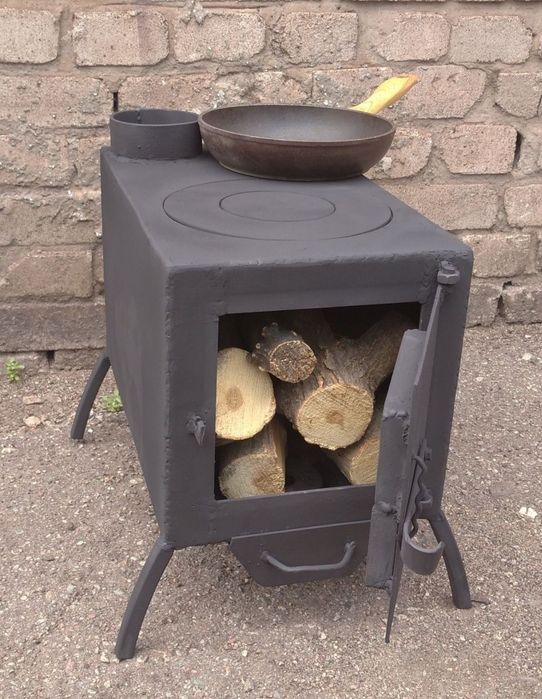Печь буржуйка на дровах