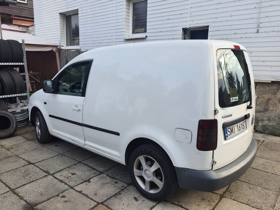Wynajem pojazdu vw caddy bus Klima