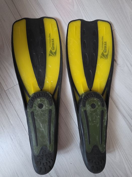 Płetwy kaloszowe Mares challenge 44/45