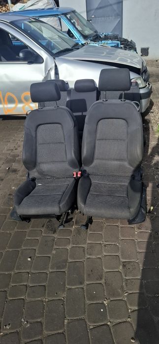 Fotele komplet Audi A3 8P 3D