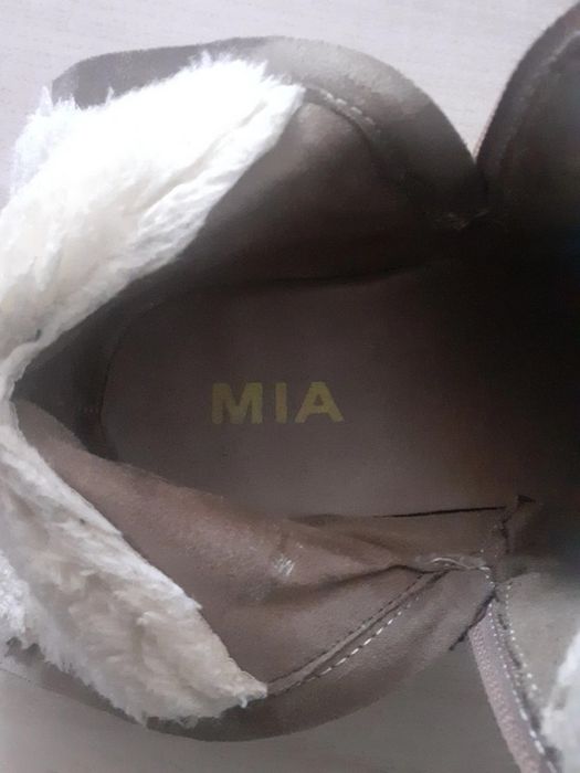 Botas Mia Tamanho 38