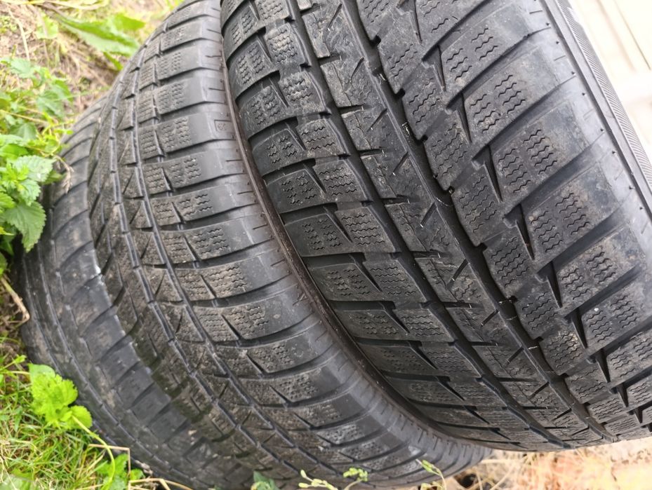 Dwie opony para 235/65 r 17 3 opona gratis