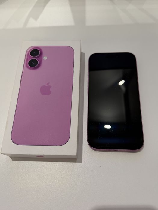 iPhone 16 Różowy, 89% kondycji baterii / GWARANCJA / FAKTURA
