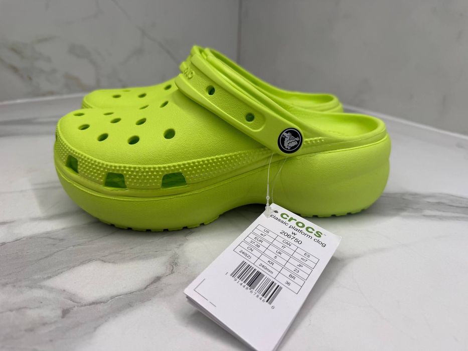 женские крокс Crocs Classic Platform Clog /жіночі крокси на платформі  37/39/38/бежеві