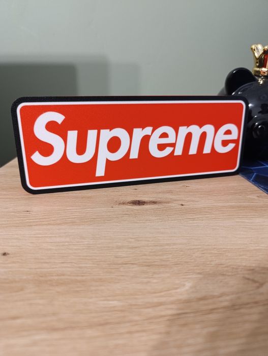 Lampka LED Supreme