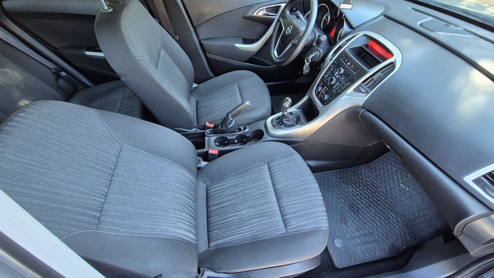 Opel Astra 1.6 benzyna! Idealny stan! Klima działa!