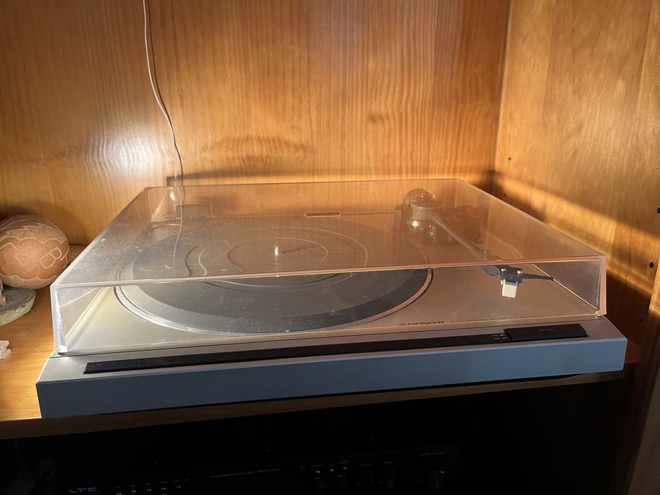 Gira Discos Pioneer PL-120