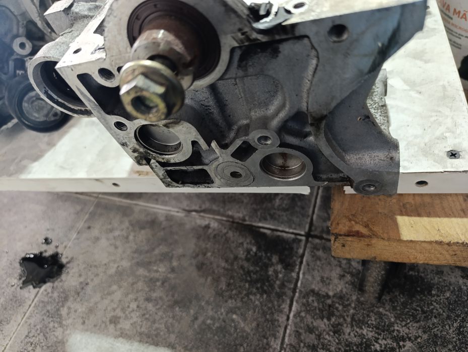 Cabeça de Motor 1.5 DCI