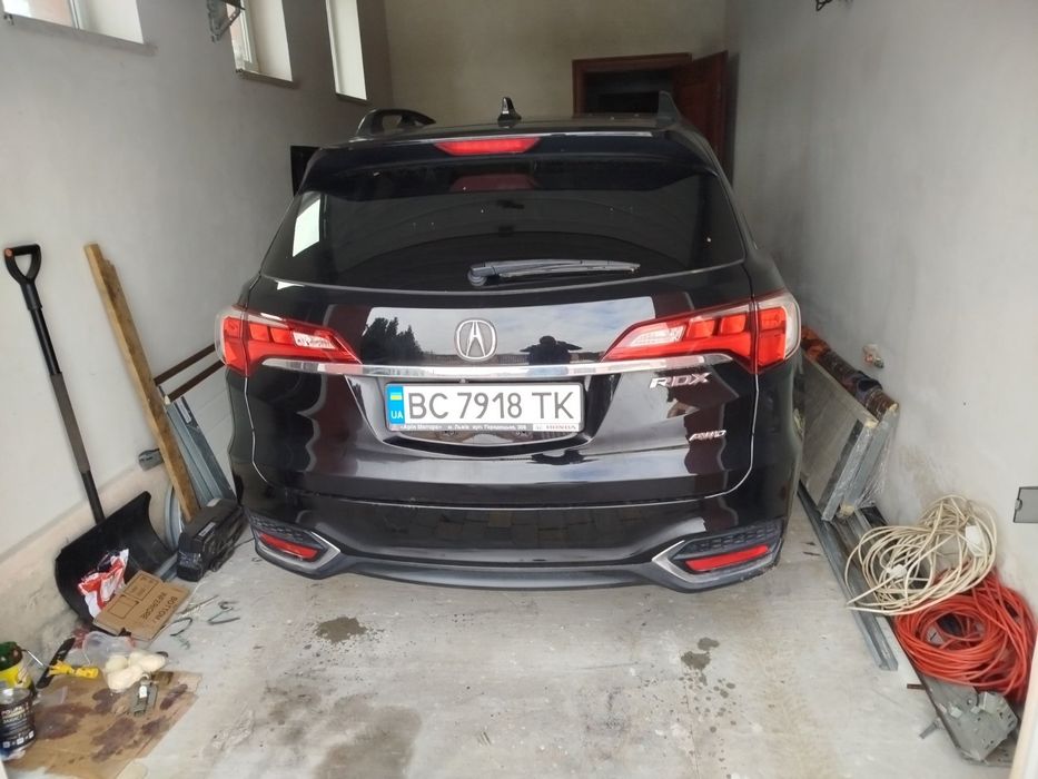 Кросовер Acura RDX.