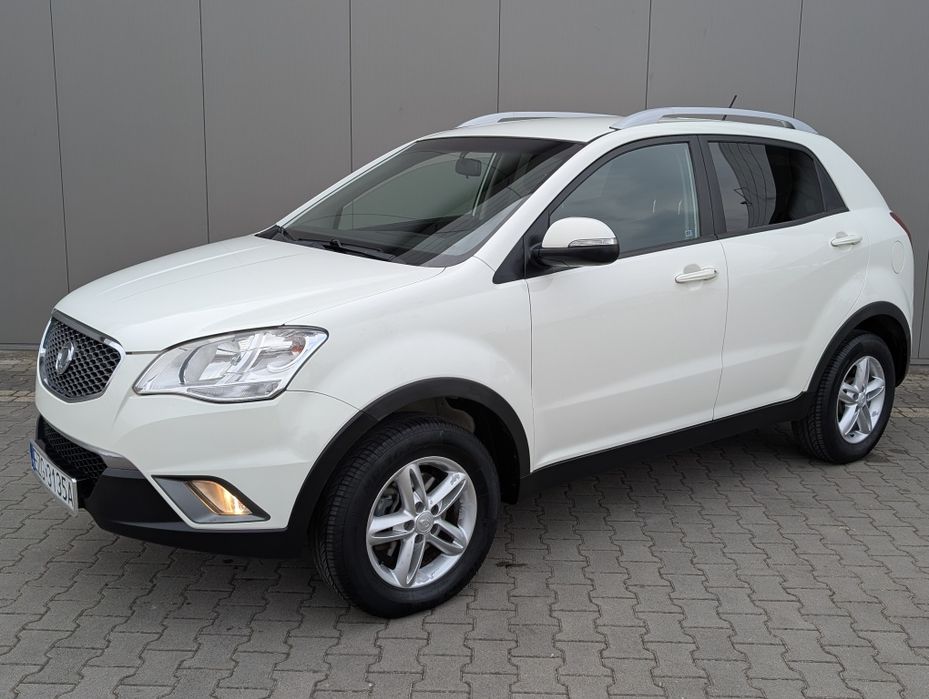 SsangYong Korando 2.0 Diesel * Napęd 4x4 * Biała Perła * Bez Wkładu *
