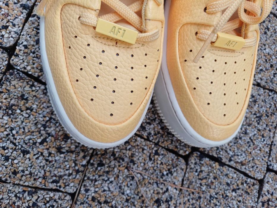 Buty sneakersy Nike Air Force 1 Sage r.38