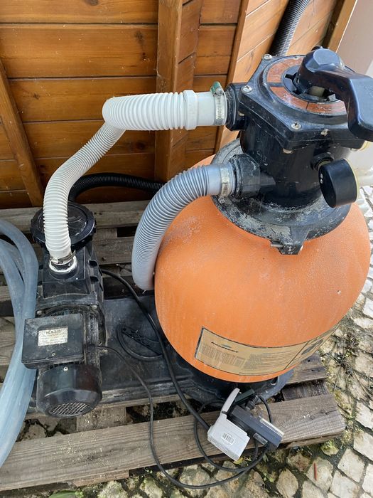 Piscina Madeira Usada 5,63 x 3,52m