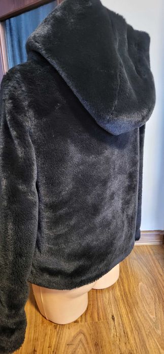 Vero Moda futerko xs,idealne,śliczne jak nowe