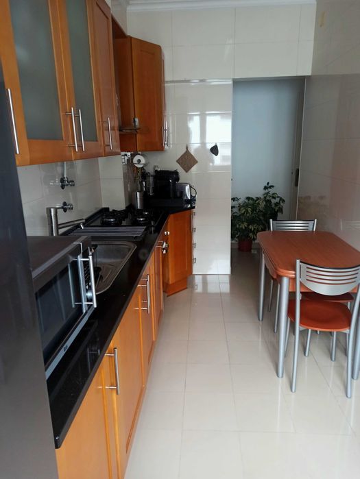 Vende-se t2 centro Odivelas