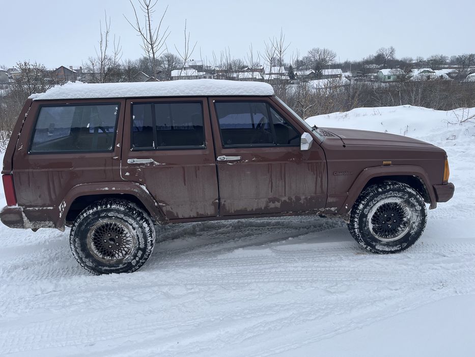 Jeep Cherokee 4WD. Обмін.