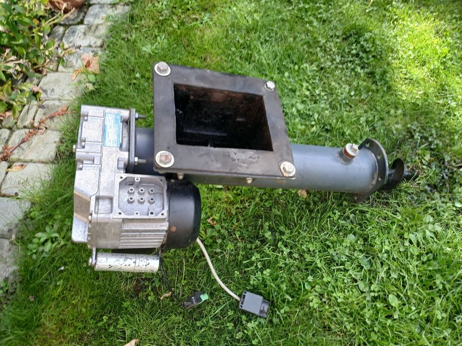 Podajnik ślimak pieca  defro 30 kw
