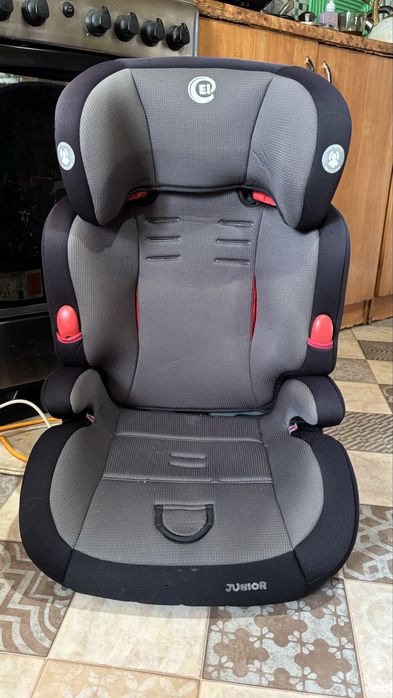 Дитяче автокрісло