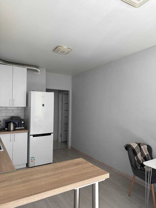 Продаж 1 кімнатної квартири 48 м2 з ремонтом та меблями на 4 поверсі в ЖК Континент - зображення 3