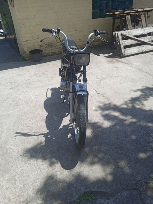 Мопед Карпати на ходу