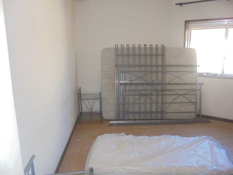 Iron-frame bed – low price