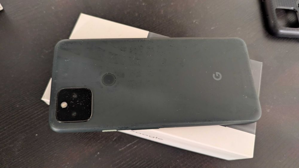 Google Pixel 5a 5G 6/128GB Mostly Black