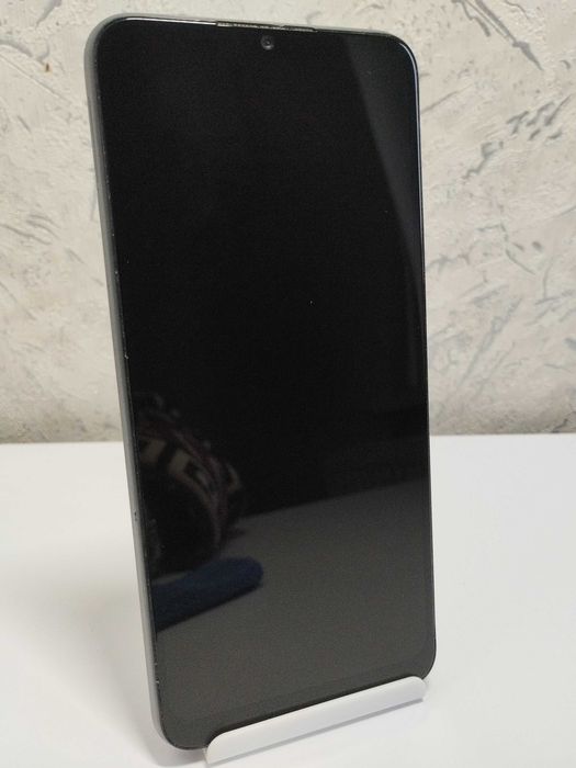 Мобильный телефон смартфон Realme C25Y, 4/1286гб , отличное состояние