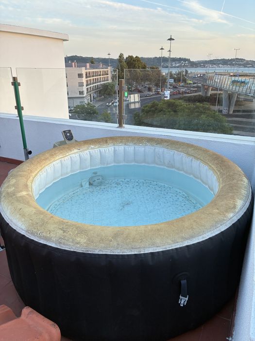 Jacuzzi Insuflavel Lay Z Spa