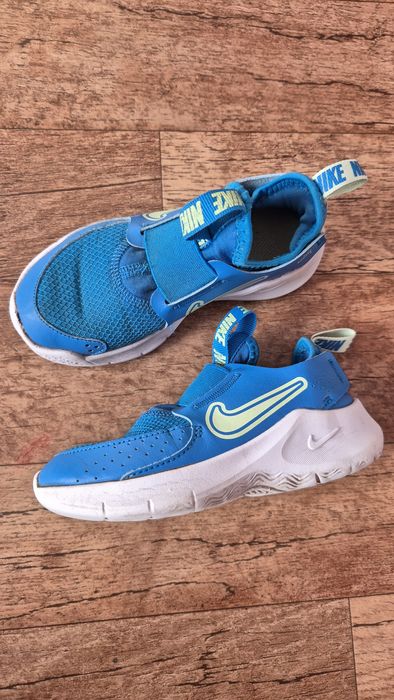 кросівки nike flex runner 27р