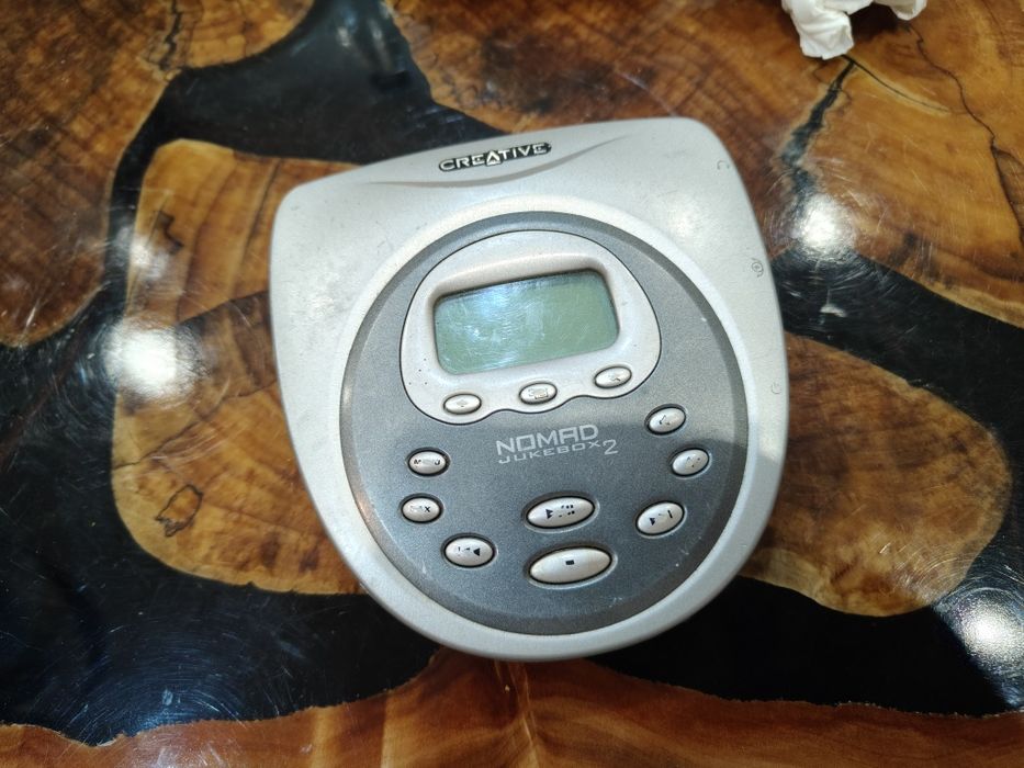 Odtwarzacz MP3 Creative Nomad Jukebox 2
