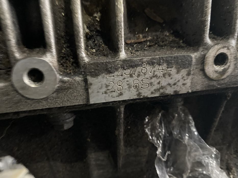 Мотор BMW E39 M52B28 525і Бензин Однованосний двигун  БМВ Дорест