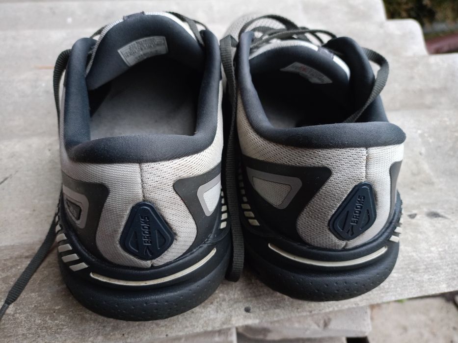 Brooks adrenaline GTS roz.44.5 dł.wkł.28.5cm