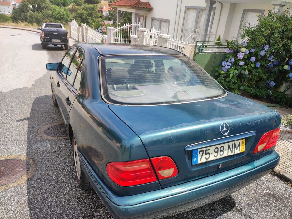 Mercedes E220 Diesel Classic