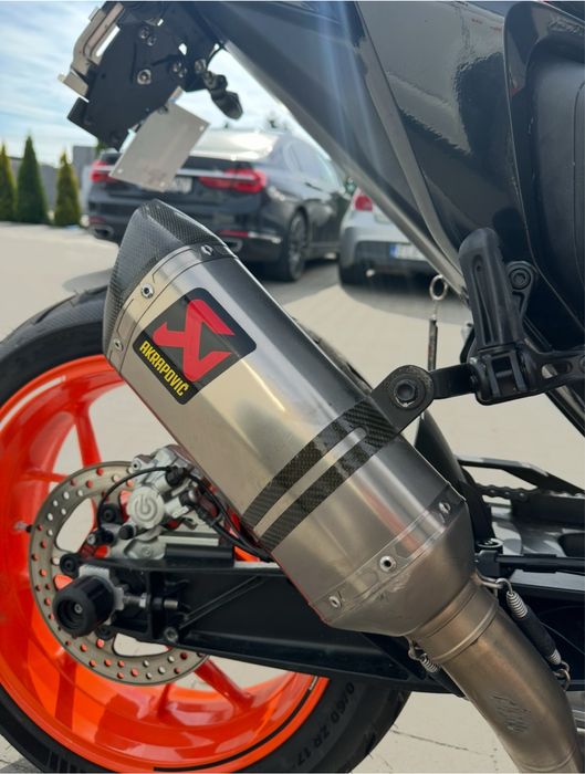 Wydech Akrapovic KTM Duke 690 tłumik db killer