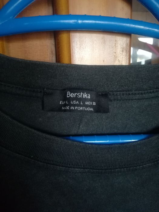 T-shirt Bershka nova