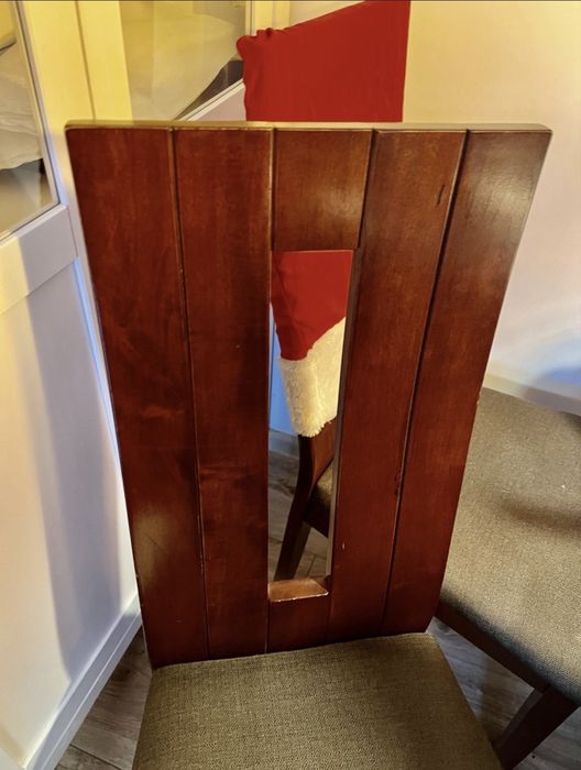 Krzesła Augustyn z litego drewna