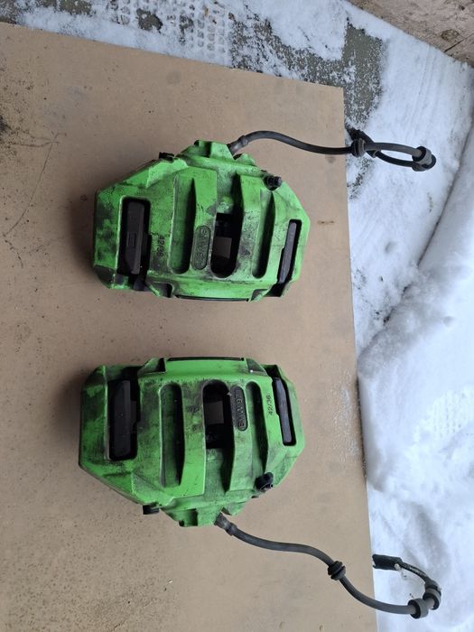 Zaciski przód BMW M5 M6 E60