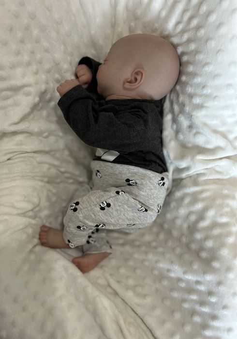 Bebé Reborn (boneca) com supresas