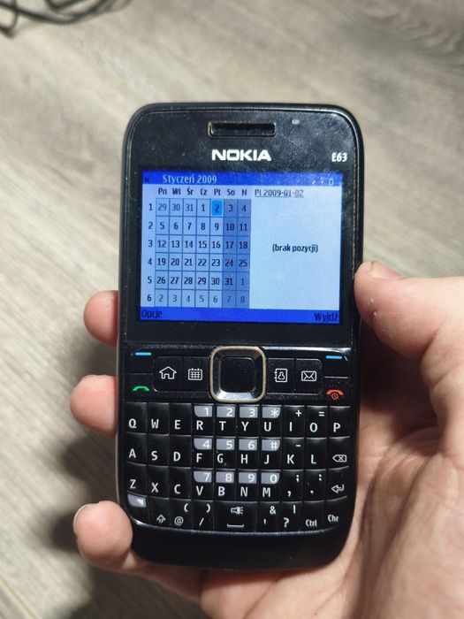 Klasyczna Nokia E63 qwerty sprawna brak blokad ładowarka