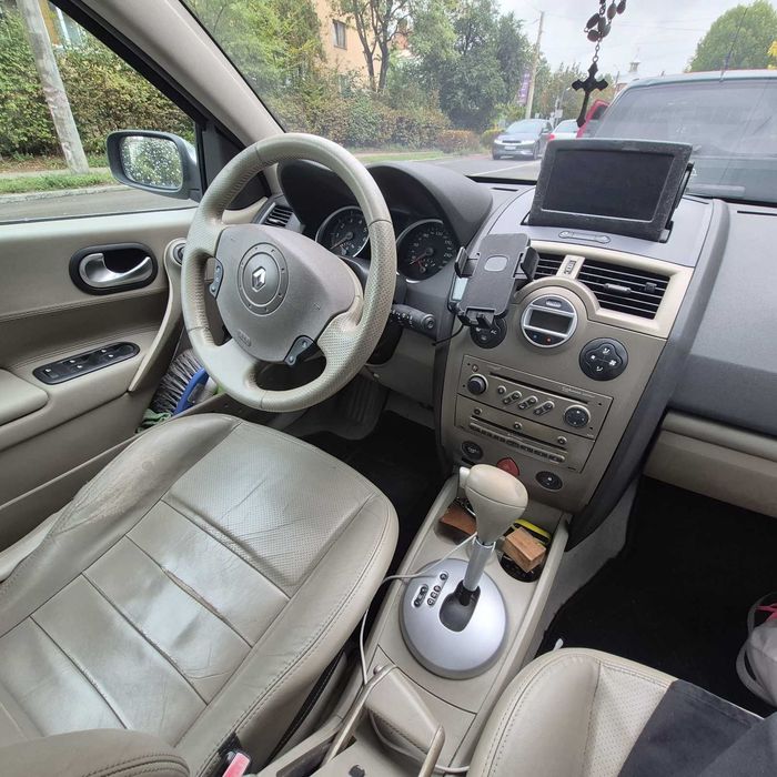 Продам renault megane