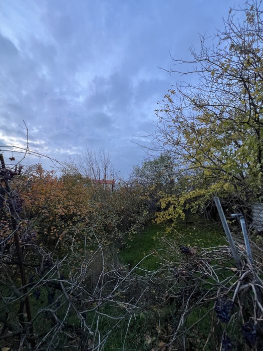 В продажу 3 к будинок на 13 лінії, землі - 6 соток