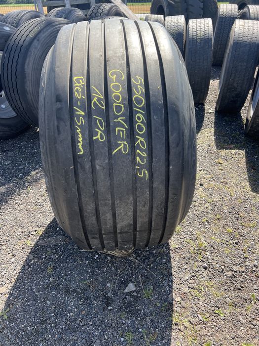 Opona używana 550/60R22,5