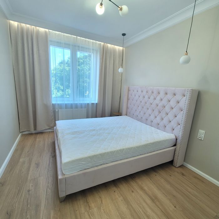 Po remoncie/ trzy pokoje/ Środmiescie-Katarzynki